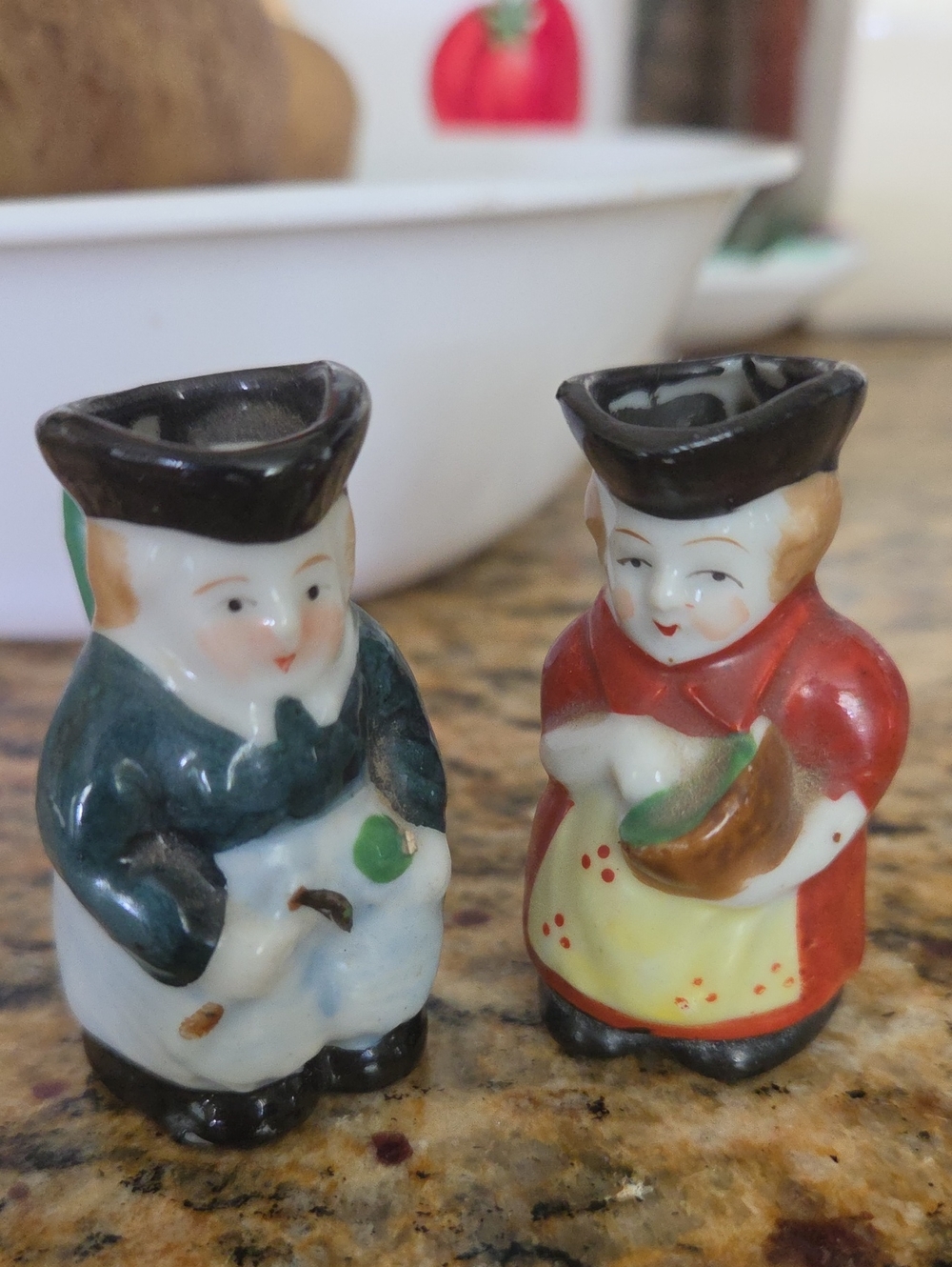 Occupied Japan Hand-Painted Miniture Ceramic Toby Mug Red & Green